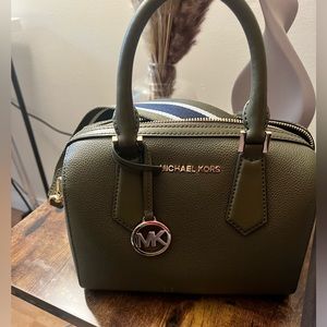 Michael Kors olive green crossbody with inside pockets
